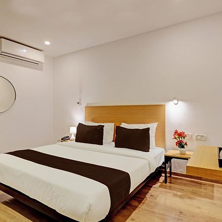 Hotel Qubic Near Igi Delhi Airport Nuova Delhi Esterno foto